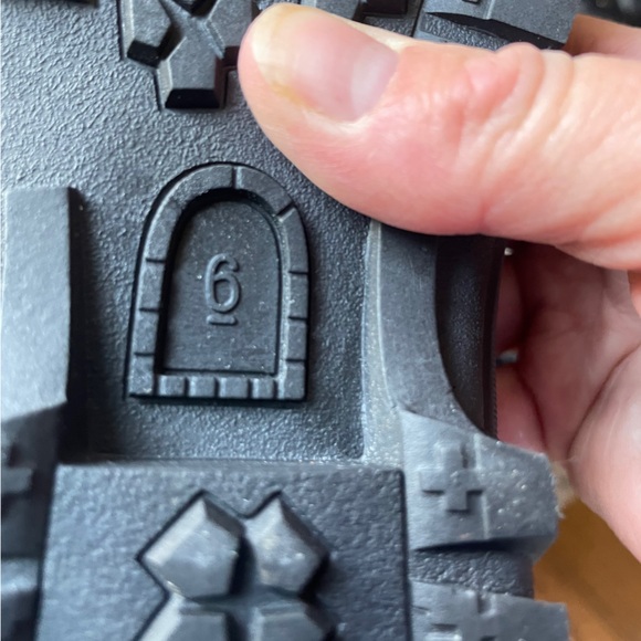 💕⬇️ $29.00 💕⬇️Aquatherm Black warm winter boots insulated with thinsulate size 6 - Picture 4 of 13